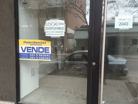 Local en Alquiler Via Púb.