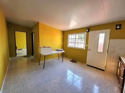 Depto Tipo Casa 2 ambientes con 1 baño