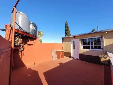 Depto Tipo Casa en Alquiler de 2 ambientes