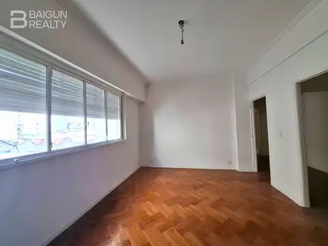 Alquiler Departamento 4 ambientes con dependencia en Almagro