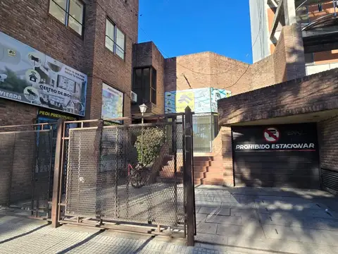 VENTA LOCAL GRAL. RODRIGUEZ CENTRO FRENTE A PLAZA