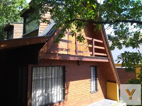 Quinta en venta - 4 Dormitorios 2 Baños - Mar del Sur