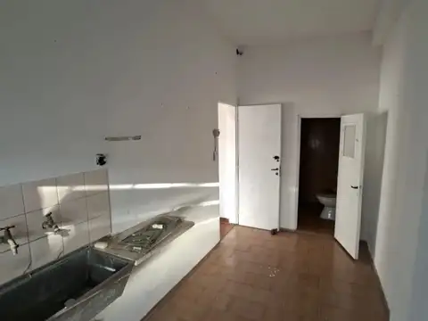 Depto Tipo Casa 4 ambientes con 2 baños