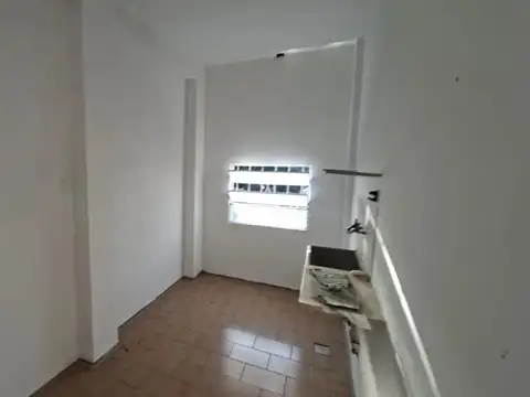PH 4 AMBIENTES C/BALCON CORRIDO |PATIO TECHADO | 1er Piso