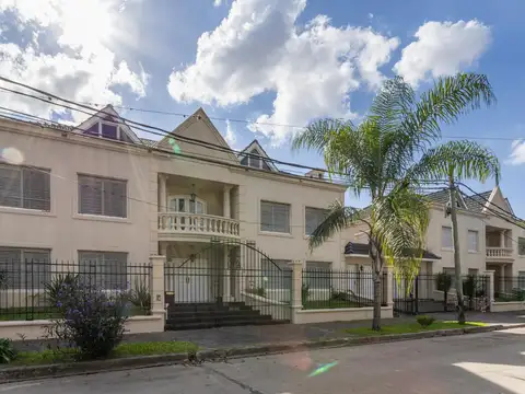Casa en Alquiler de 3 dormitorios