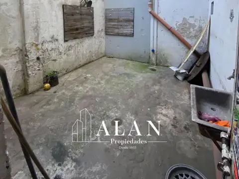 Local en Alquiler en Las Avenidas, $ 1.200.000