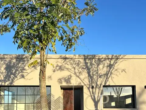 Casa en Venta en Pilar del Este - San Ramón, USD 189.000
