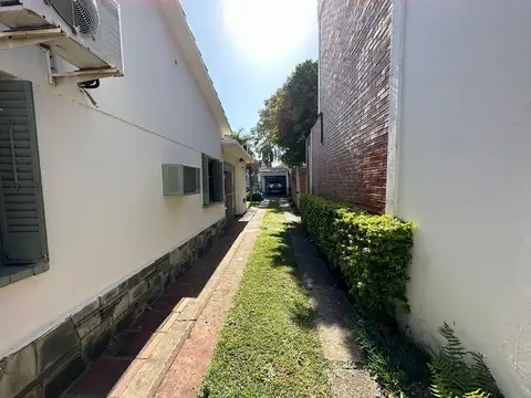 Casa en Venta en Alberdi, USD 265.000