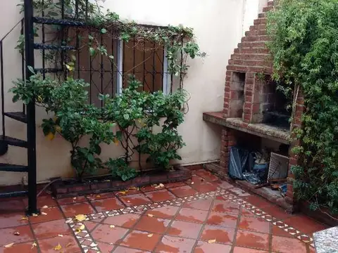 Venta de PH de 2 ambientes en Castelar