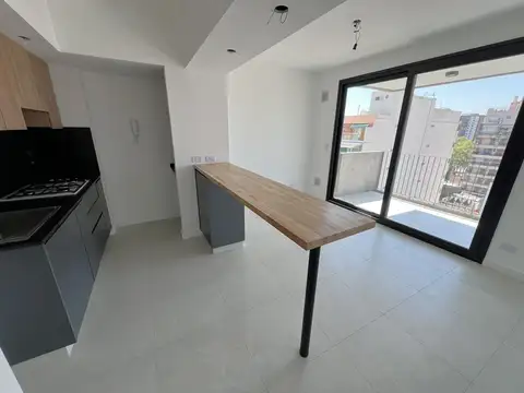 Exc. Monoambiente con balcón al frente - Gran vista abierta - 44.13m2