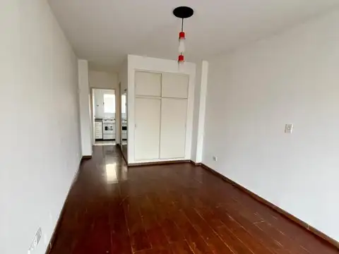Departamento en Alquiler en Flores, $ 450.000