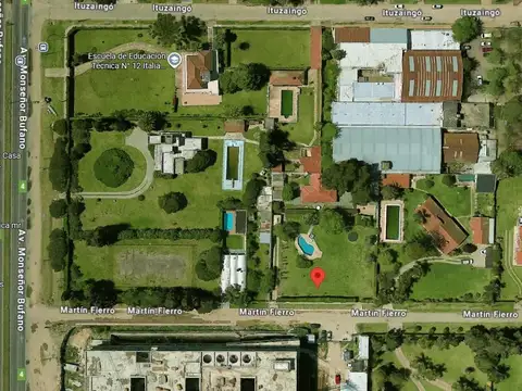 Casa en Venta en Villa Luzuriaga, USD 450.000