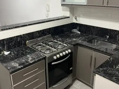 Departamento en Venta en Flores, USD 130.000