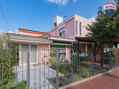 VENTA CASA 3 DORM Y DEPTO B ALTO VERDE