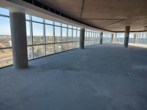 Oficina corporativa de 450 metros ingreso inmediato.