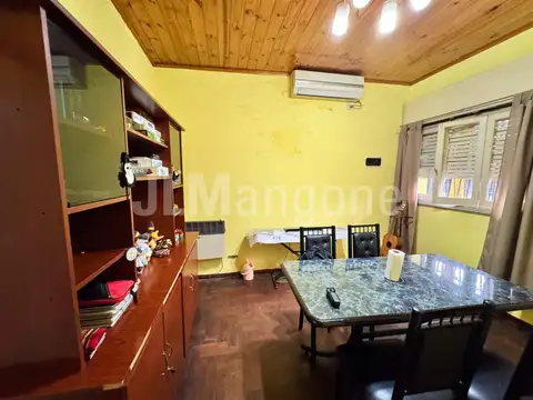 Depto Tipo Casa en Venta en Haedo, USD 89.900