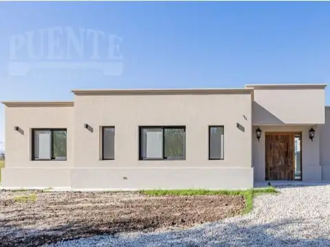 Casa en Alquiler de 4 dormitorios