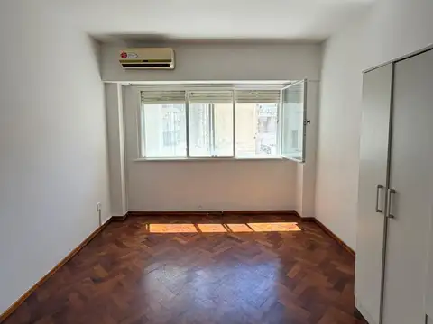 Departamento contrafrente - Luminoso - Congreso