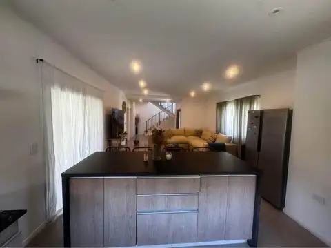 Casa en Venta en Pilar Centro, USD 170.000