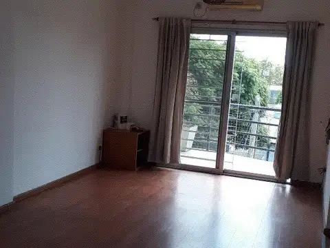 PRESIDENTE JUAN DOMINGO PERON 700, Piso 3