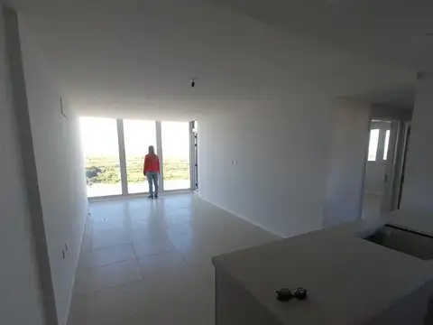 Departamento en Alquiler con 1 cocheras