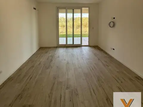 Casa en Alquiler 1 año