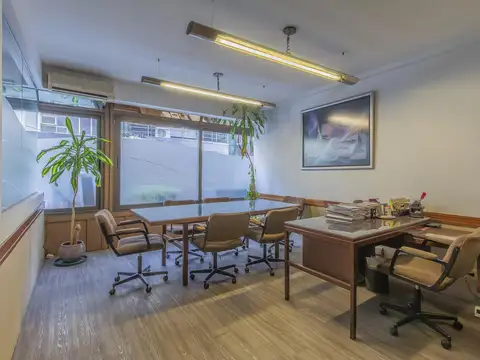 Oficina 3 ambientes Venta San Nicolás 2 cocheras