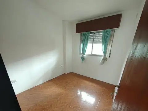 Departamento en Alquiler en Roque Saenz Peña, $ 420.000