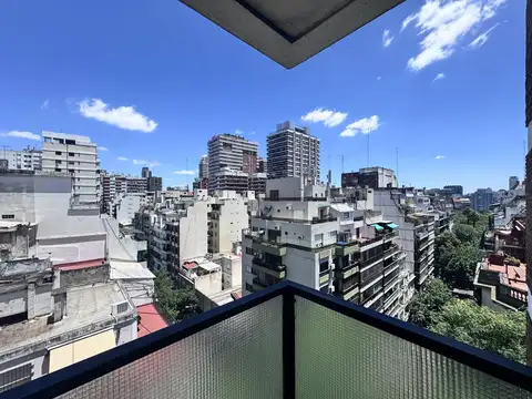 Departamento 2 amb en alquiler en Barrio Norte. piso alto