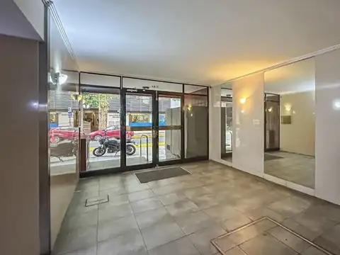 11 De Septiembre De 1888 2100, Piso 8