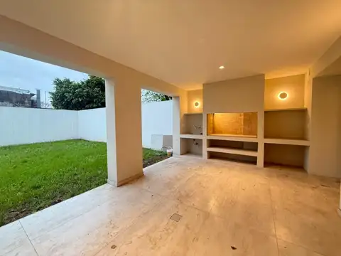 Granadero Baigorria, Sarmiento y Ruta