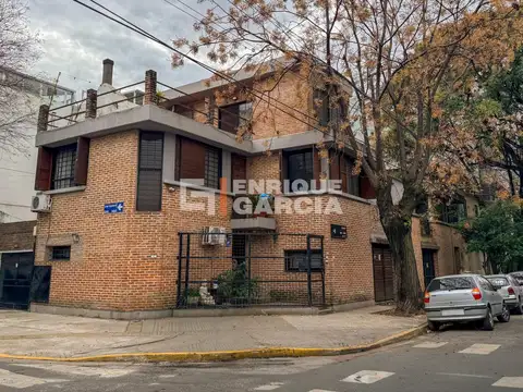 VENTA TRIPLEX 5 AMBIENTES PLAYROOM PATIO TERRAZA COCHERA