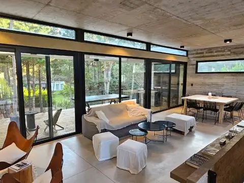 Alquiler temporal casa 4 ambientes Costa Esmeralda