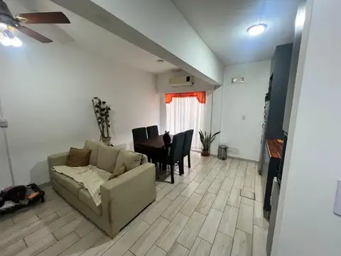 Depto Tipo Casa 3 ambientes con 1 baño