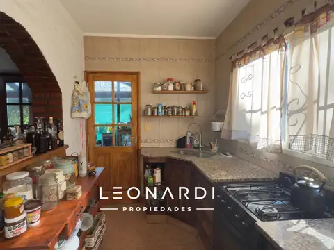 Casa en Venta con 1 cochera