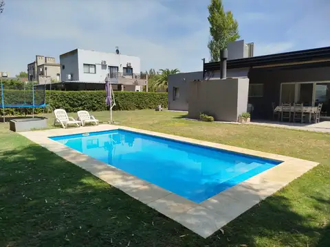 Casa en Alquiler Temporal al Este