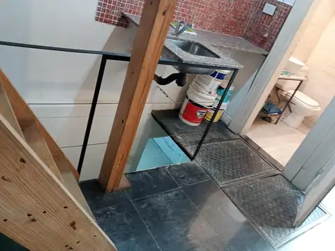 Local en Venta 80 años