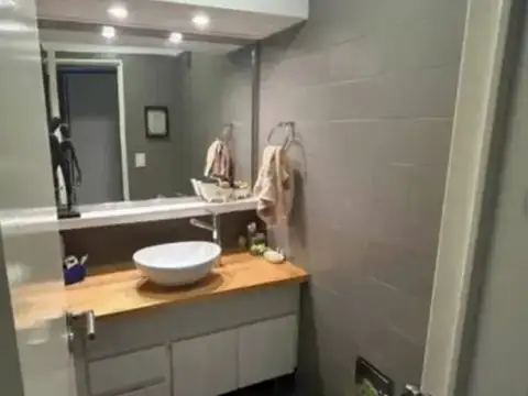 Departamento 6 ambientes con 3 baños