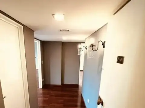Departamento en Alquiler de 6 ambientes
