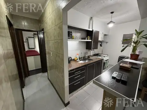 Venta Departamento 3 ambientes con balcón en Lanús
