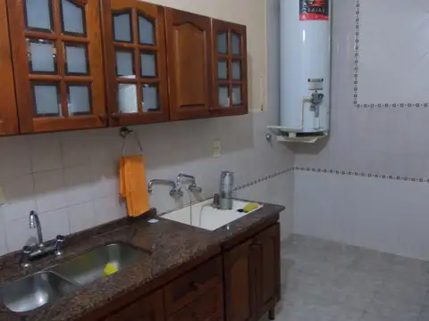 Depto Tipo Casa en Alquiler de 3 ambientes