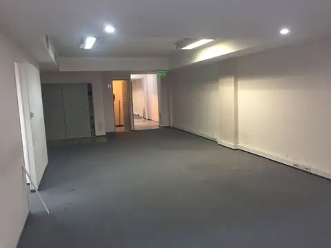 Tacuarí 100