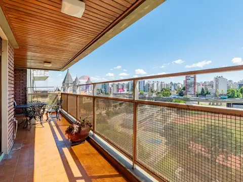Departamento en Venta de 4 dormitorios