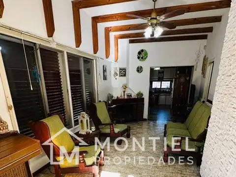 Casa en Venta en Martín Coronado, USD 169.000