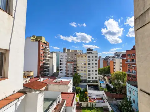 Departamento en Venta en Parque Chacabuco, USD 95.000