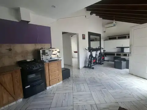 Depto Tipo Casa en Venta en Santos Lugares, USD 92.000