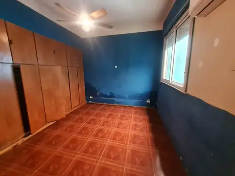 TIPO CASA 3 AMBIENTES FRENTE ENTRADA INDEPENDIENTE CON PATIO Y TERRAZA