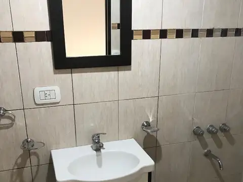 Casa en Alquiler en José Clemente Paz, $ 750.000