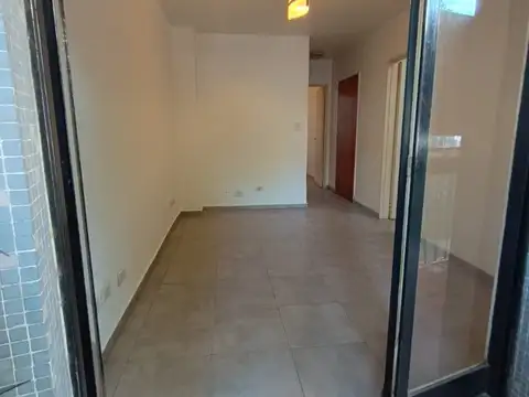 Valentín Gomez 3300