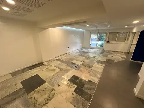 Manuel Obarrio al 2900